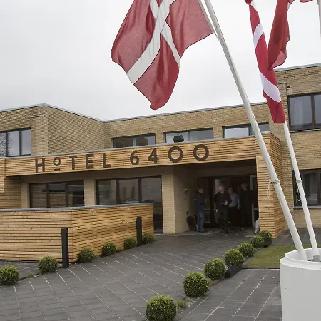 Hotel 6400 3*